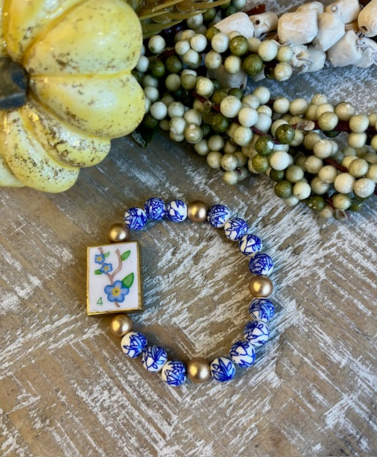 Mahjong Tile Inspired Reversible Beaded Bracelet – Blue Flower/Pagoda
