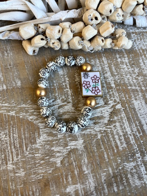 Mahjong Tile Inspired Reversible Beaded Bracelet – Spring/Chrysanthemum